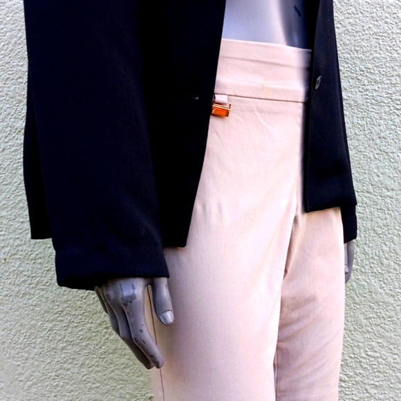 FIRST ISSUE LIZ CLAIBORNE LADIES BLACK (4) BUTTON JACKET/BLAZER (INDONESIA) - Picture 4 of 17